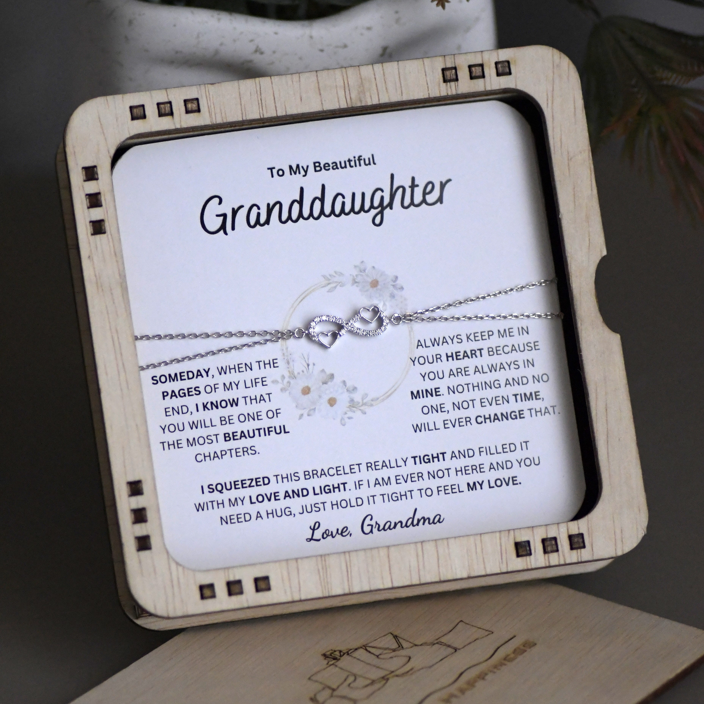 To Granddaughter : Always Keep Me In Your Heart Bracelet